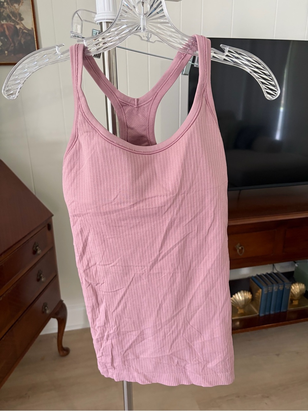 Lululemon Women’s Ribbed Pink Racerback Tank Top